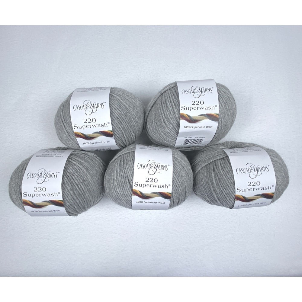 Cascade Yarns 220 Superwash 100% Wool Heather Grey Color 1946 Lot of 5 Skeins